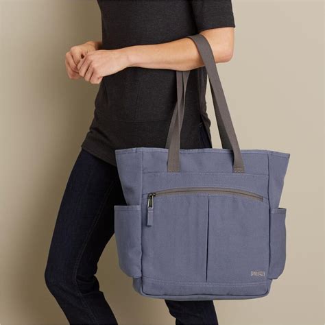 duluth trading company canvas bags.